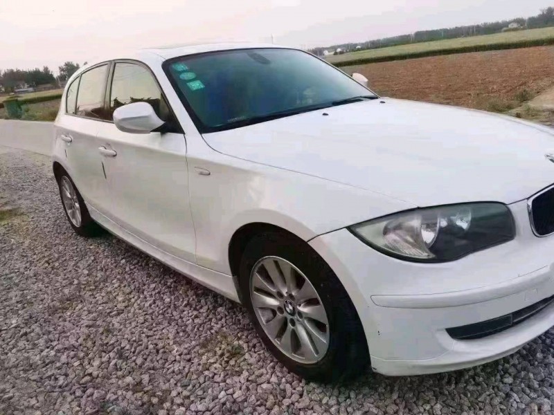 北京11年宝马1系4