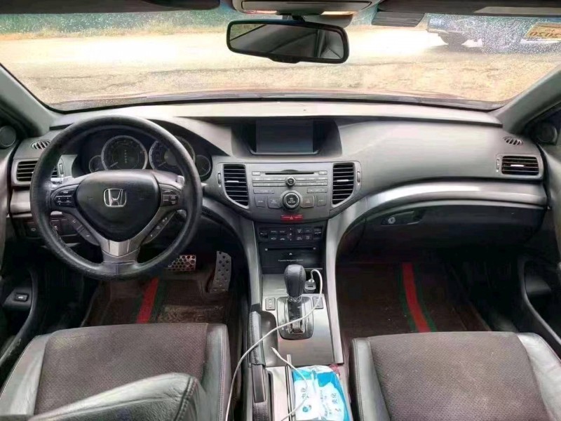 北京13年本田思铂睿5