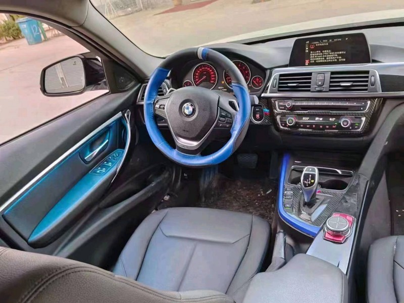 北京17年宝马3系5