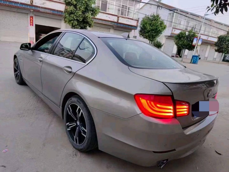 北京11年宝马5系8