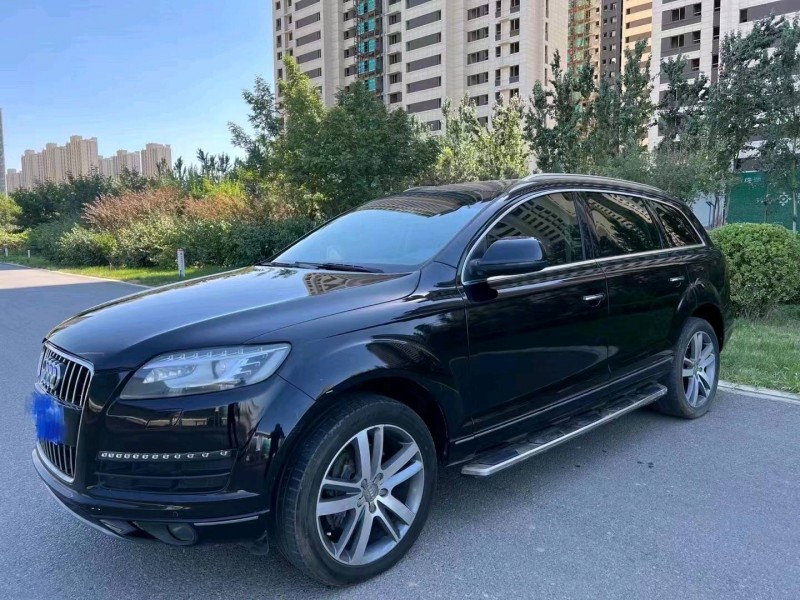 保定10年奧迪Q73