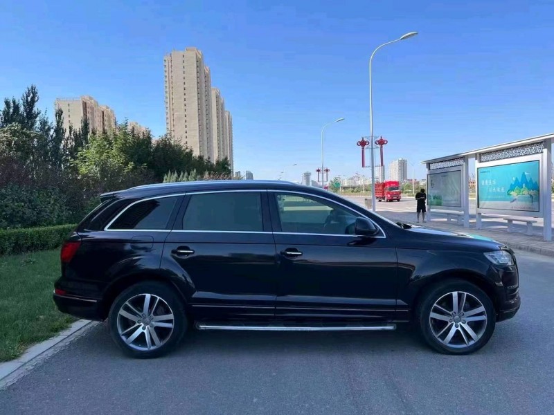 保定10年奧迪Q74