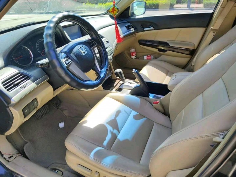 潍坊09年本田雅阁5