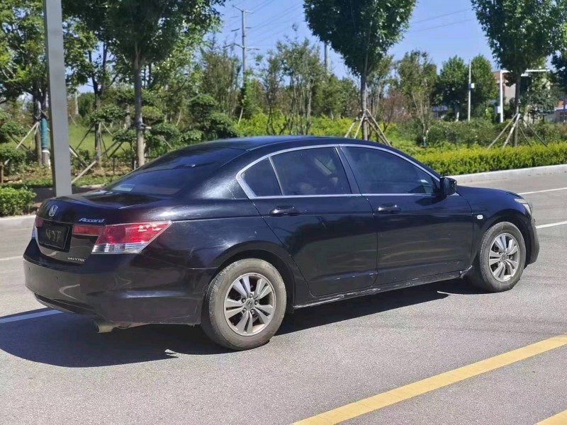 潍坊09年本田雅阁7