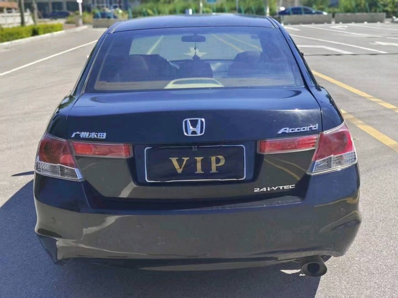 潍坊09年本田雅阁9