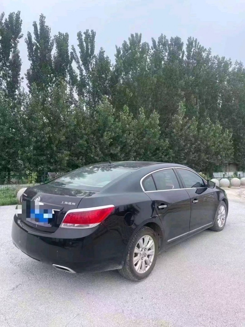 枣庄13年别克君越9