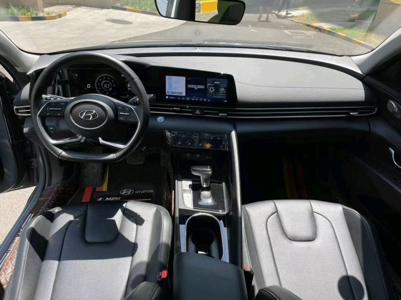 徐州20年现代伊兰特6