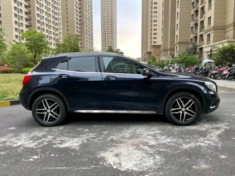 徐州15年奔驰GLA2