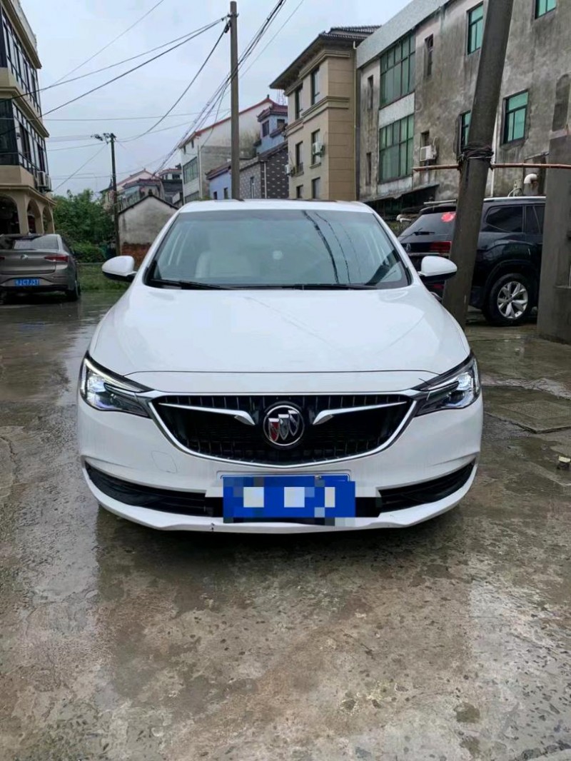 枣庄21年别克英朗1