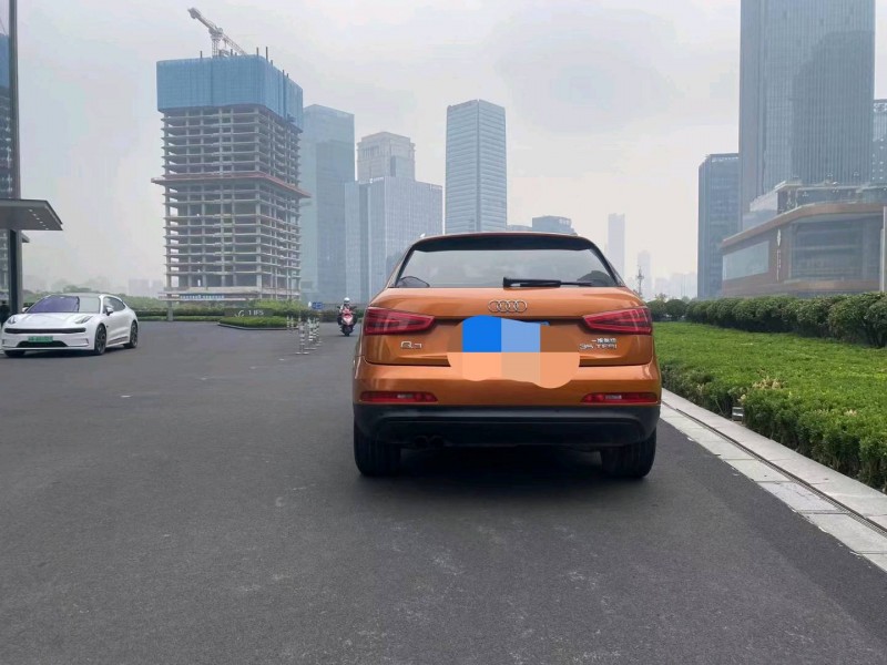 重庆15年奥迪Q36