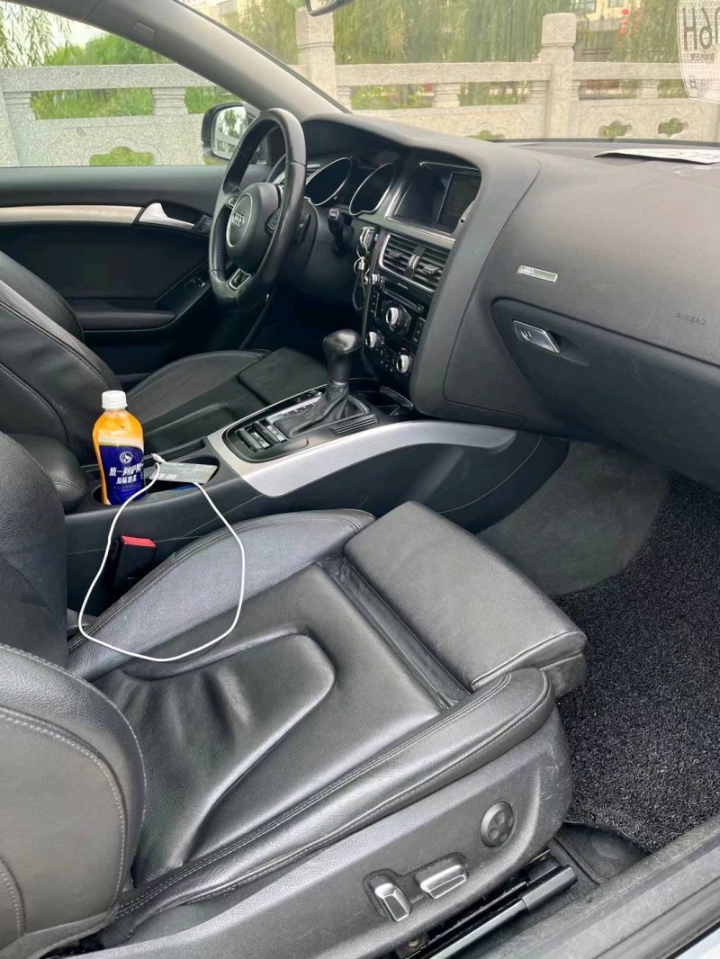 盐城13年奥迪A55