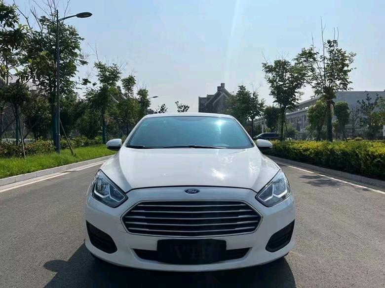 盐城20年福特福睿斯1