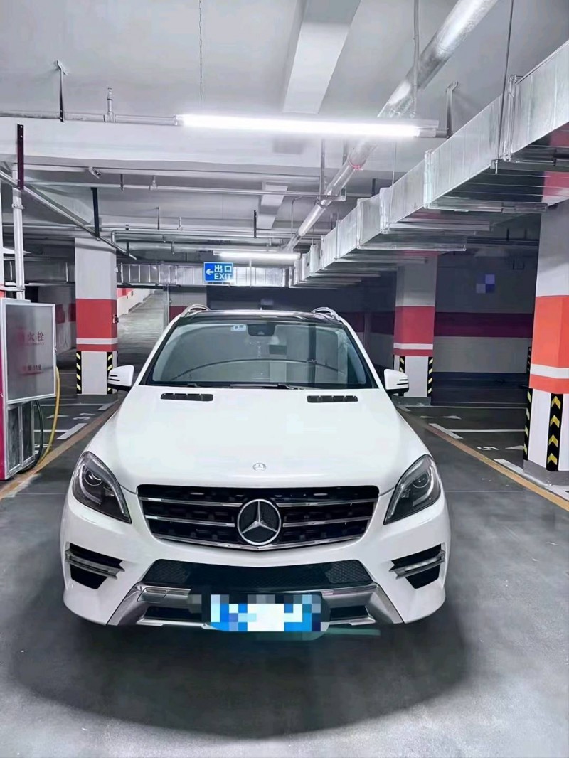 东营13年奔驰ML1