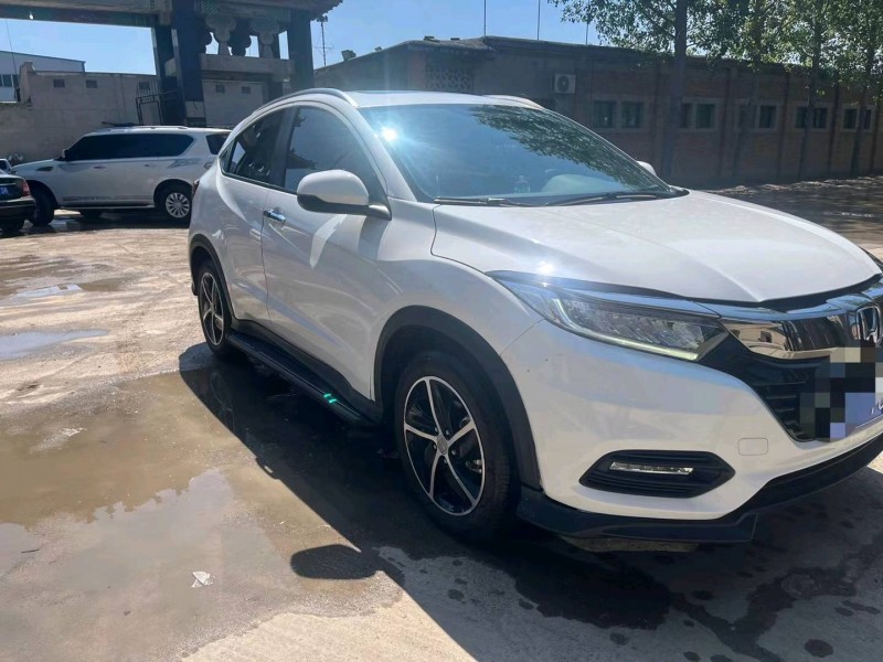 保定21年本田缤智2