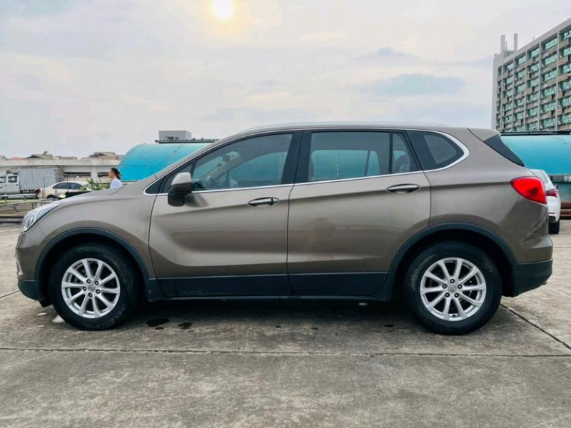 东莞16年别克昂科威4