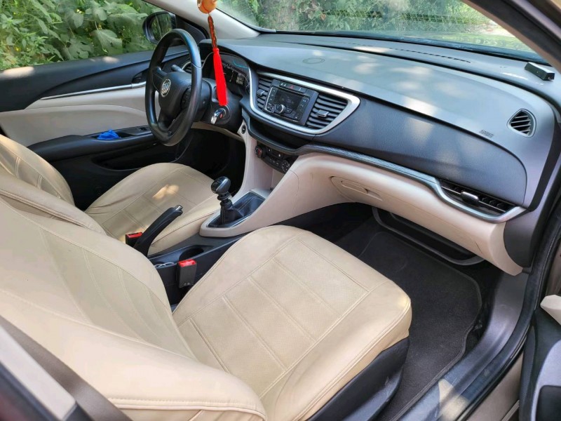 石家庄17年别克英朗4