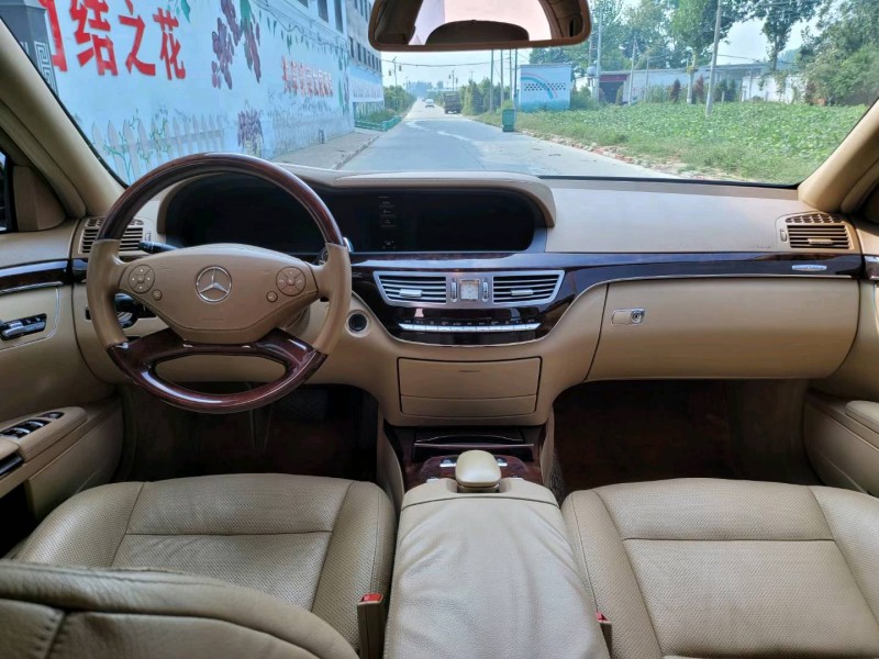 石家庄12年奔驰S8