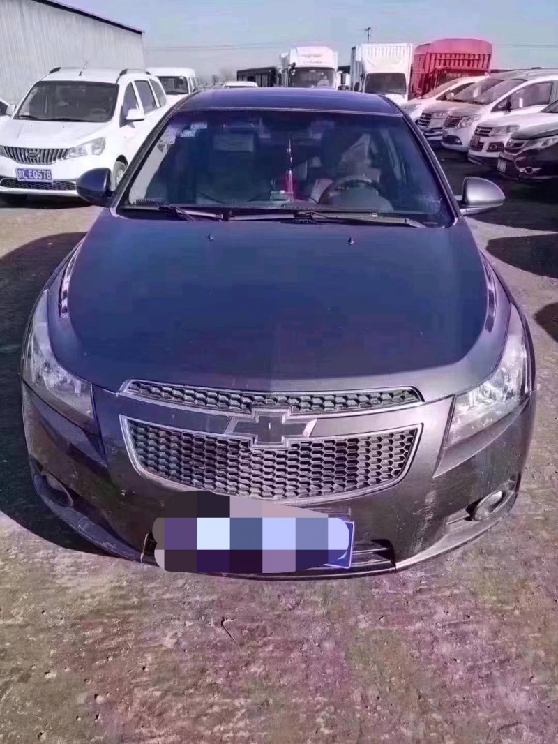 北京14年雪佛兰科鲁兹1