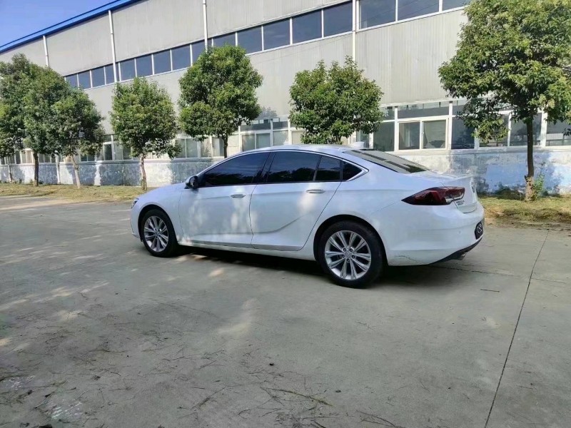 北京22年别克君威7