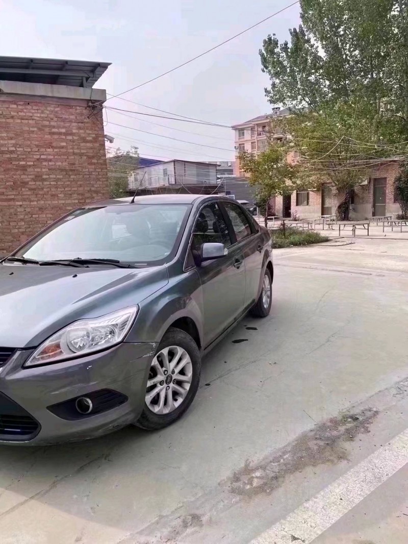 北京13年福特福克斯2