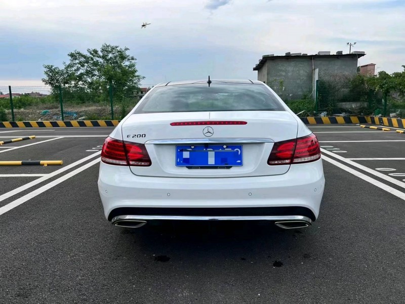 唐山14年奔驰E9