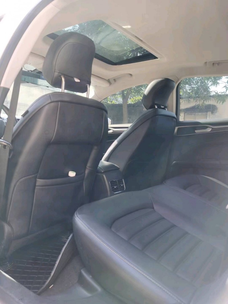 中山20年福特蒙迪欧7