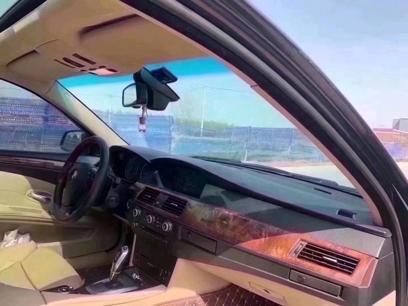 北京09年宝马5系6