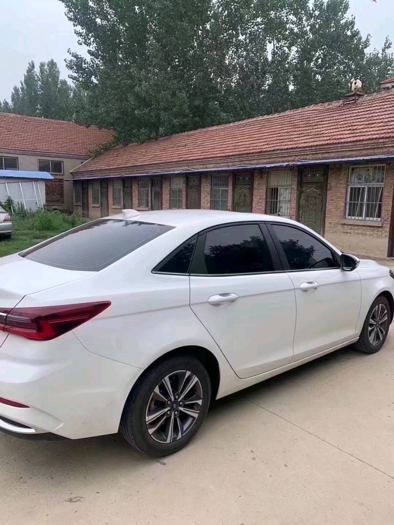 北京22年福特福睿斯6