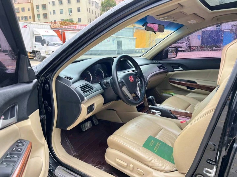 广州11年本田雅阁7