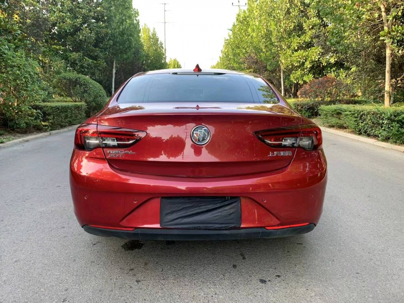 徐州18年别克君威9