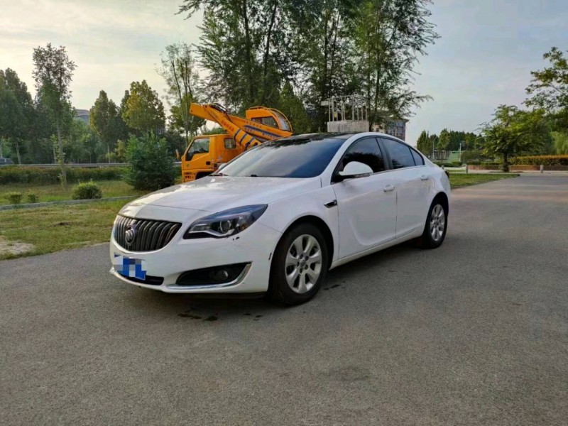 北京16年别克君威2