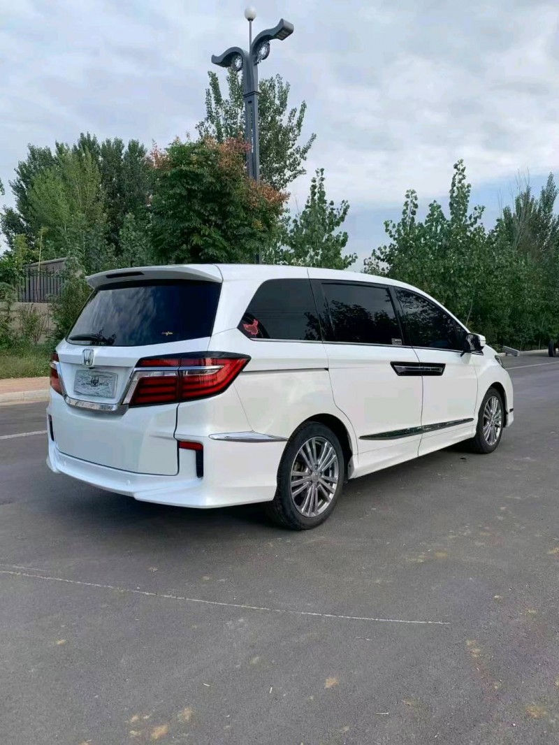 东营16年本田艾力绅7