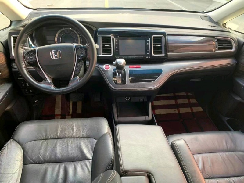 东营16年本田艾力绅6