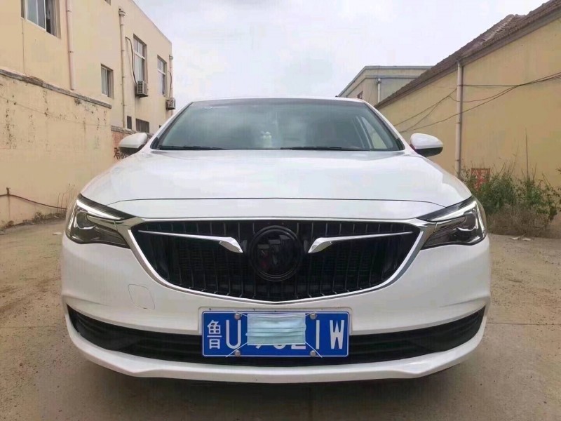 青岛21年别克英朗1