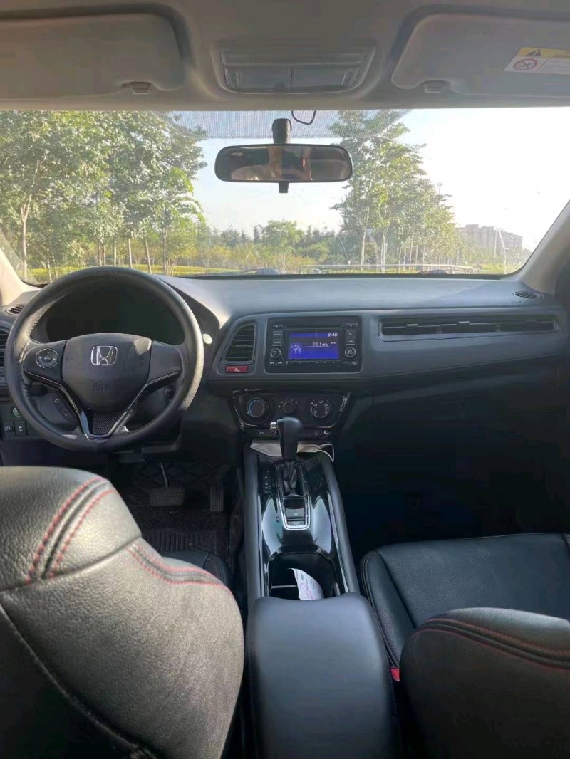 青岛16年本田缤智6