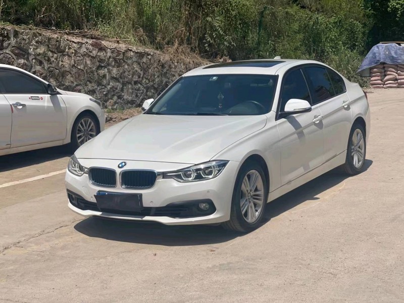 北京17年宝马3系1