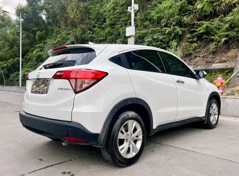 广州15年本田缤智8