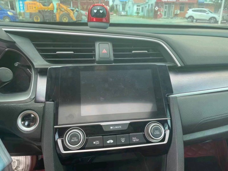 青岛19年本田思域7