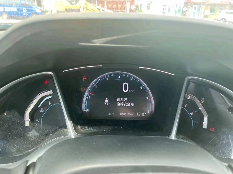 青岛19年本田思域8