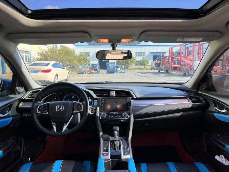 沈阳17年本田思域2