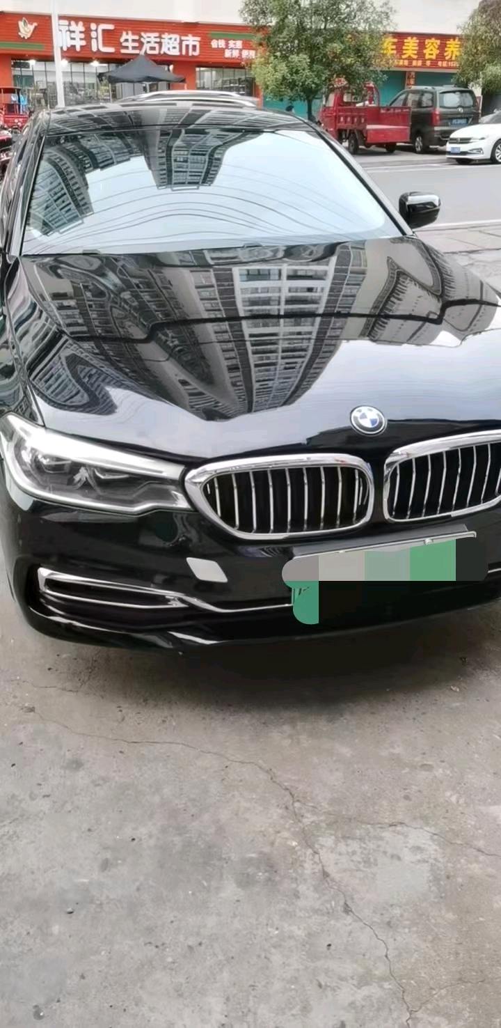 成都18年宝马5系1