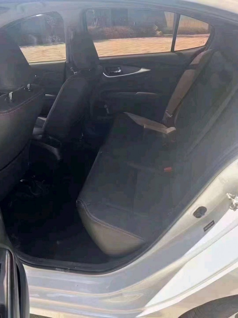 重庆18年本田凌派5