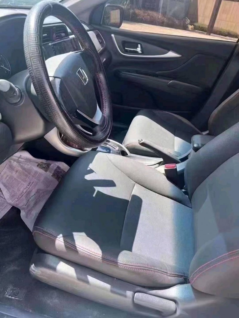 重庆18年本田凌派6