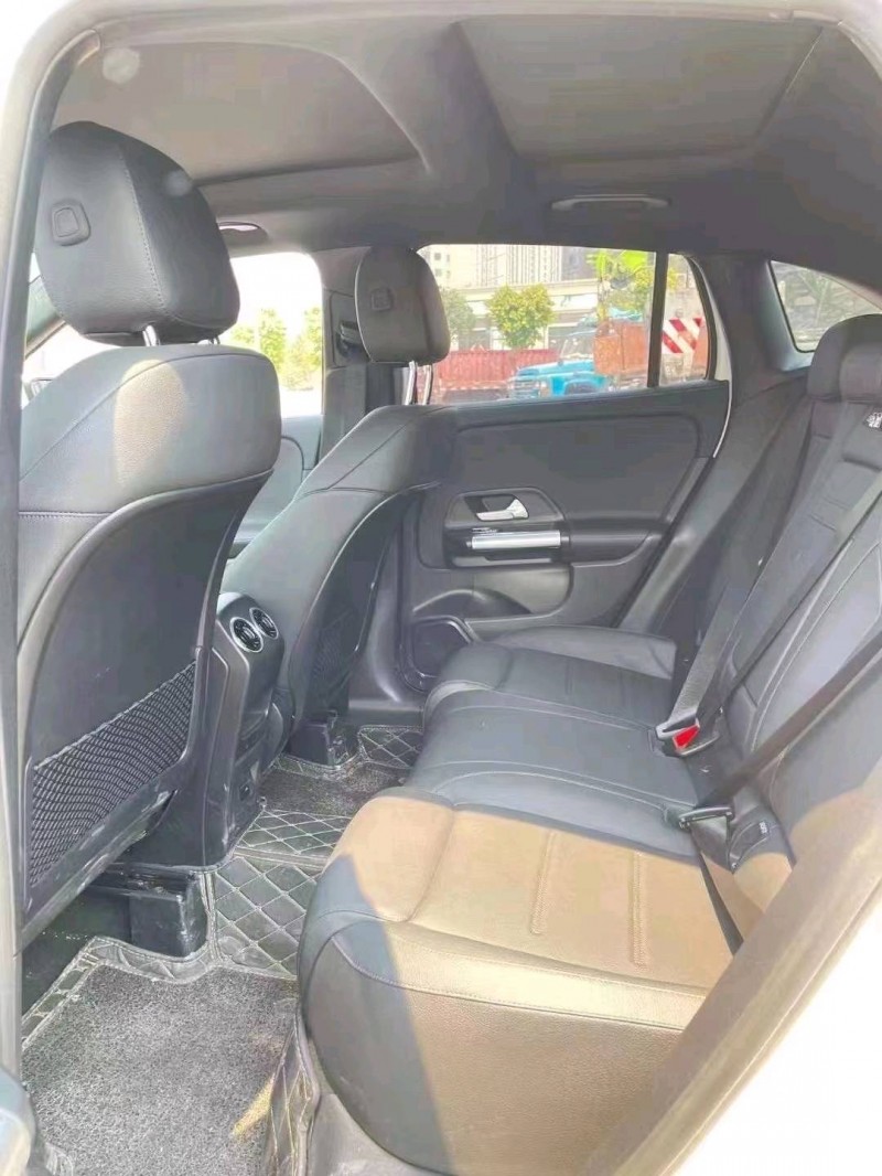 重庆21年奔驰GLA3