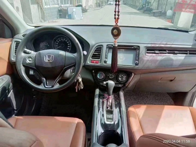 北京15年本田缤智3