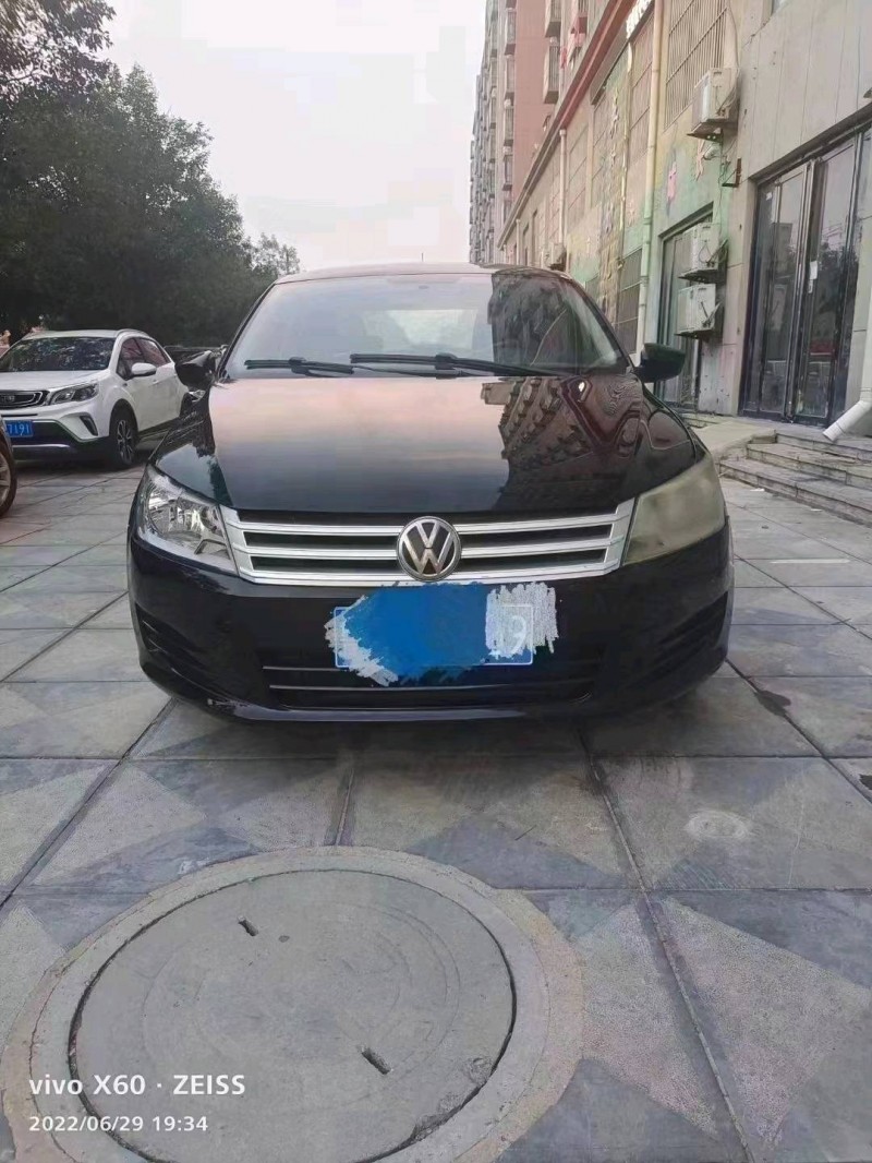 北京14年大众桑塔纳1