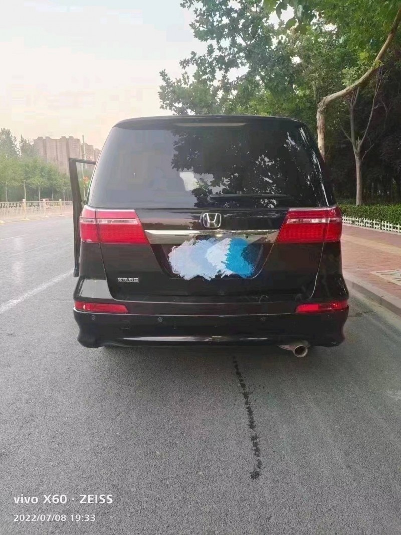 北京15年本田艾力绅6