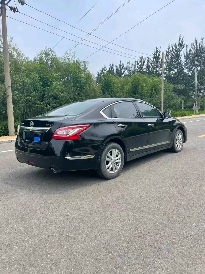 邯郸14年日产天籁5