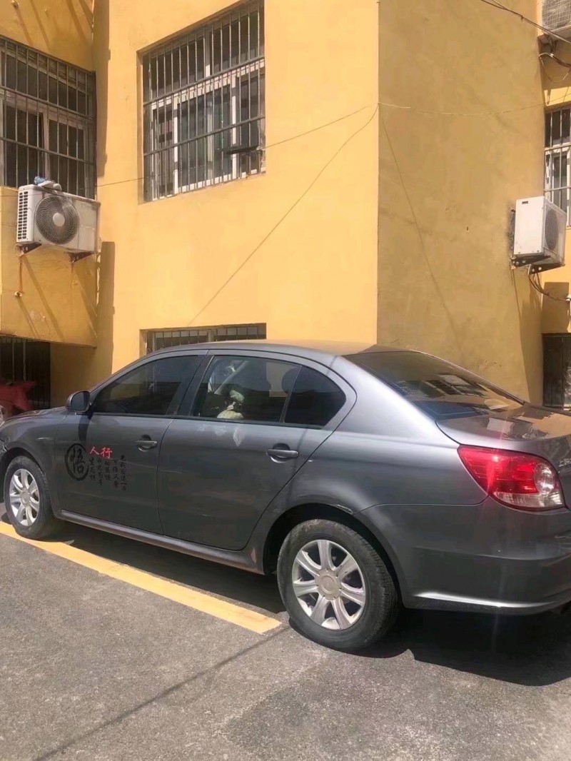 北京13年大众朗逸5