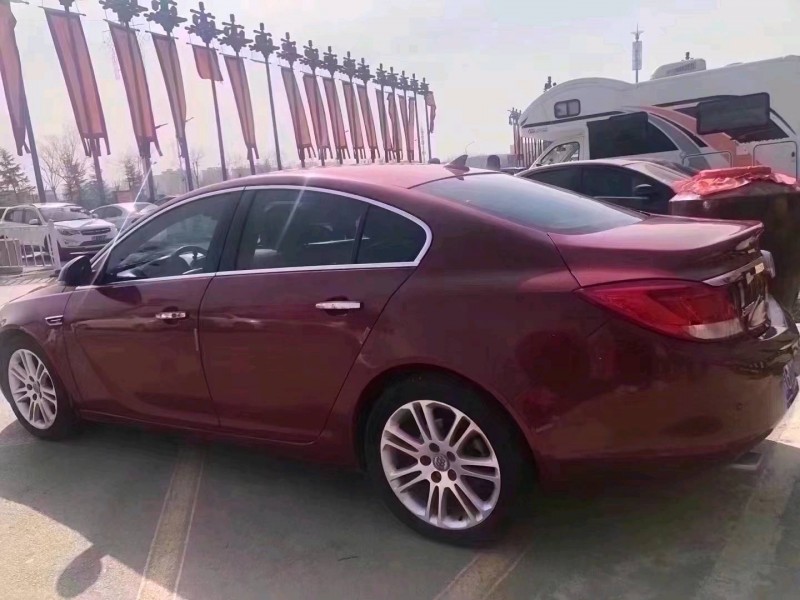 北京10年别克君威3